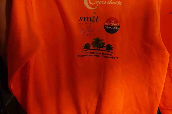 Nieuw tenue Klootschiet vereniging
